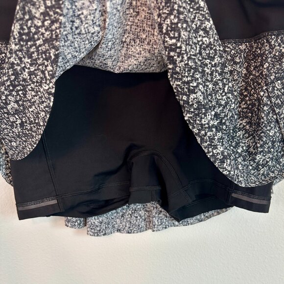 Lululemon Athletica Skort Size 8 - Picture 2 of 6